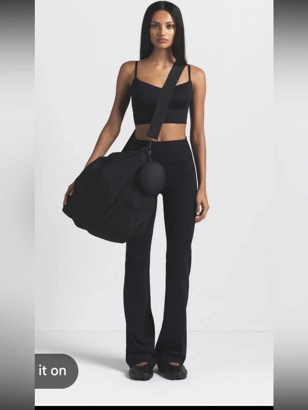Skims x Nike matte obsidian flare leggings S